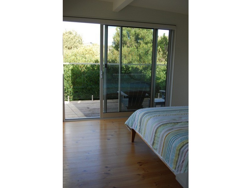 23 Acacia St, Sandy Point VIC 3959