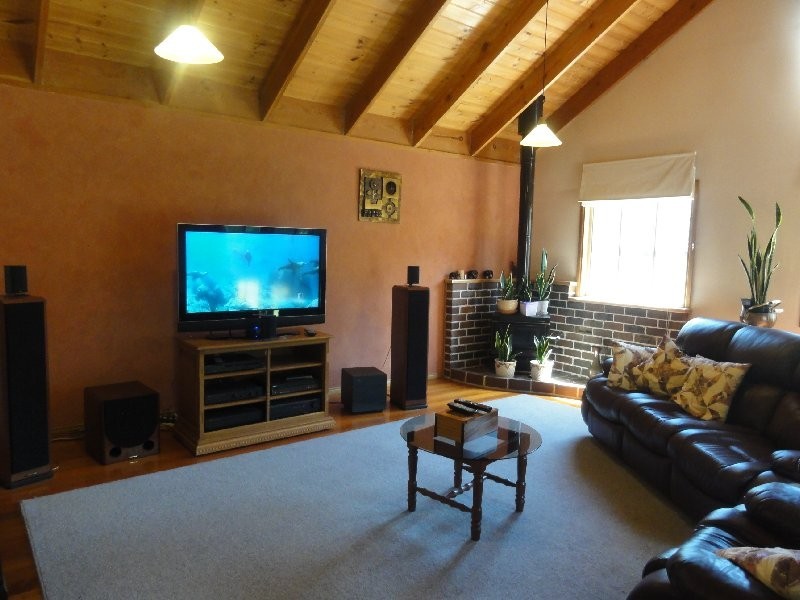 Foster VIC 3960