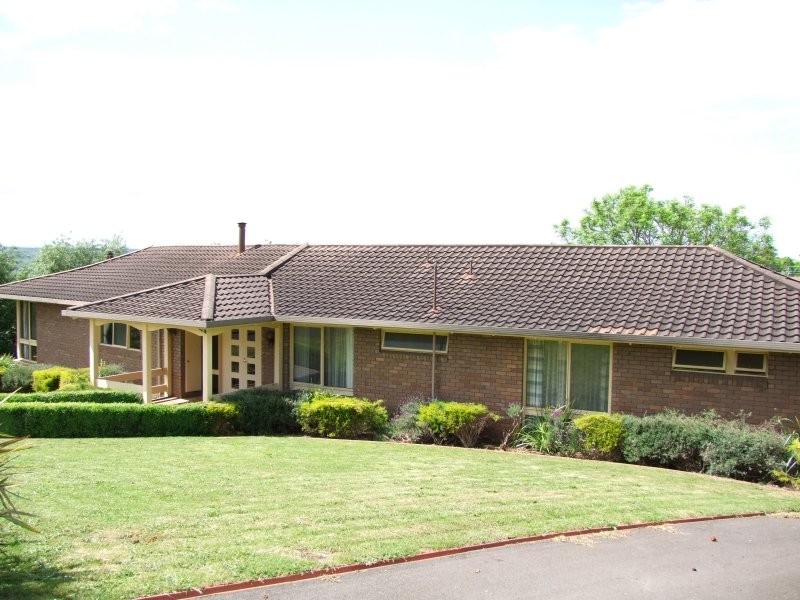 30 Lee Parade, Leongatha VIC 3953