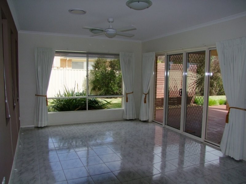 25 Parkside Close, Leongatha VIC 3953