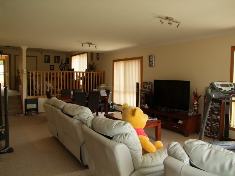 5 Eden Crescent, Leongatha VIC 3953