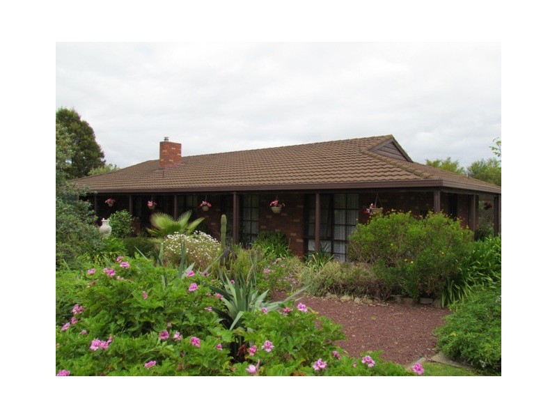 202 Ranch Road, Tanjil South VIC 3825