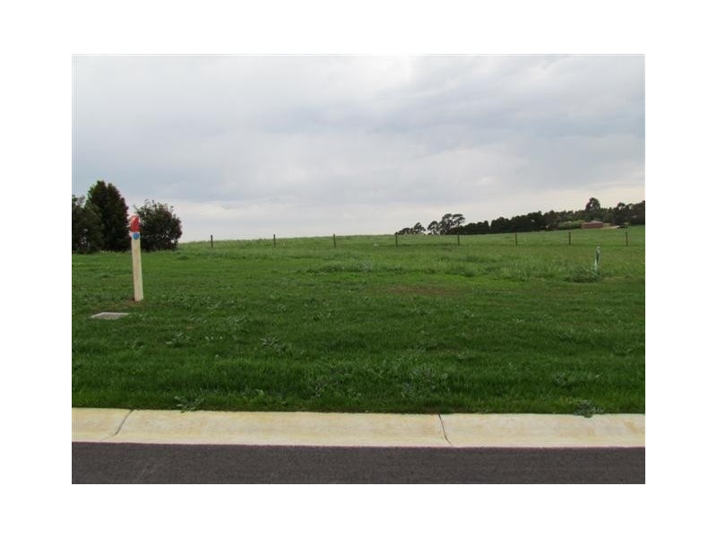 Thatch Court, Warragul VIC 3820