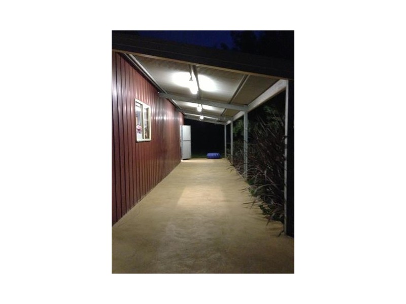 9 Myers Road, Drouin VIC 3818