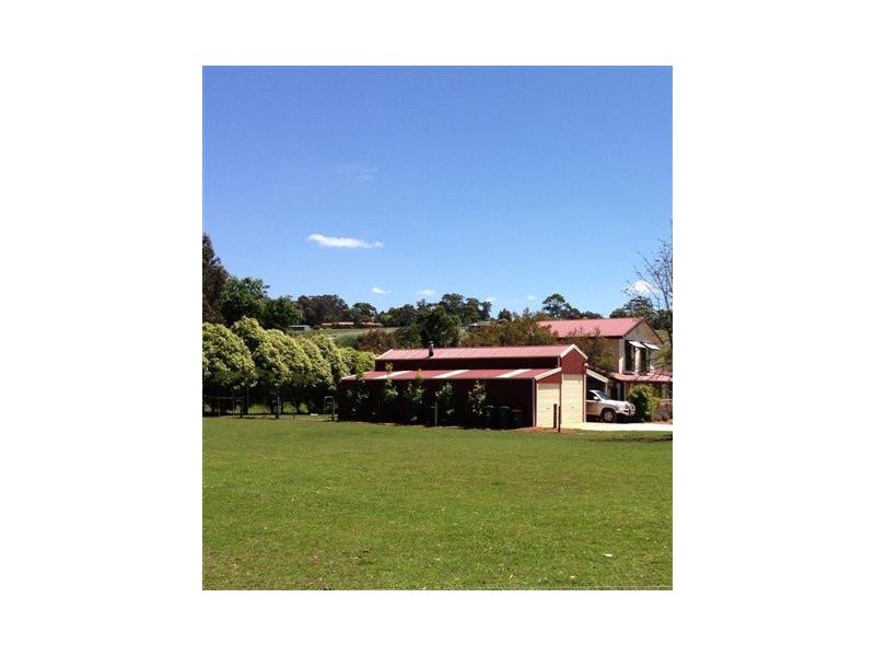 9 Myers Road, Drouin VIC 3818