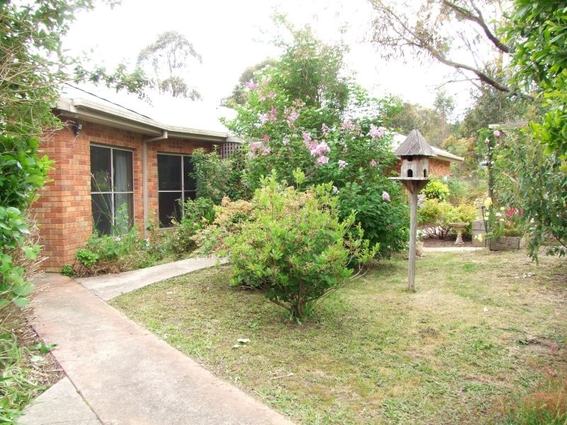 3 Cuthbertson Court, Mirboo North VIC 3871