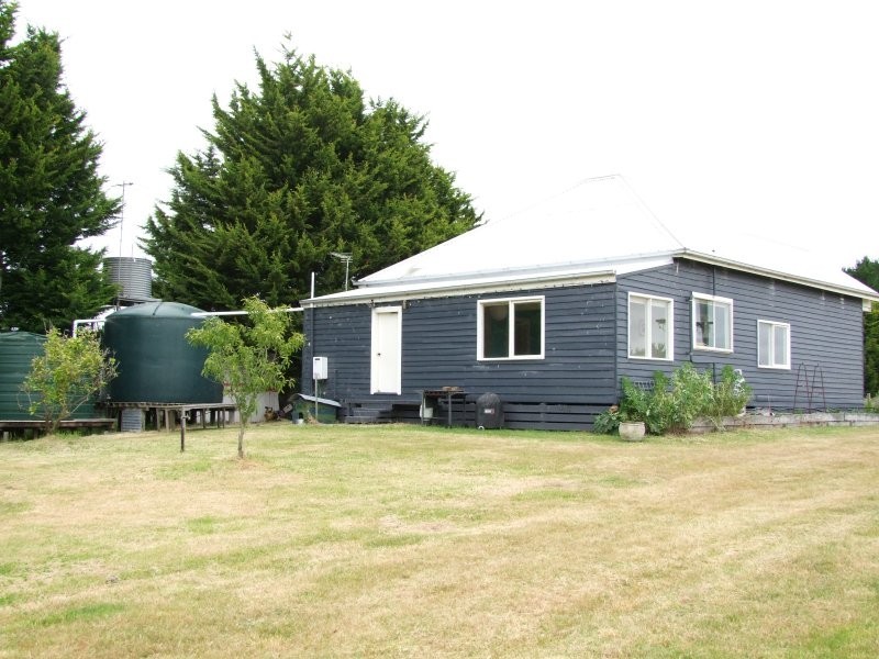 315 Cosgriffs Road, Leongatha South VIC 3953