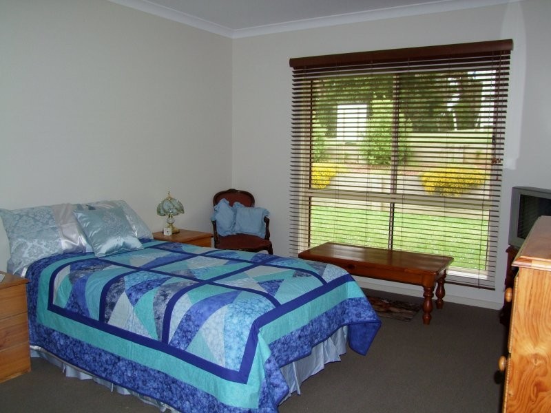 Unit 16, 19-21 Thorpdale Road, Mirboo North VIC 3871