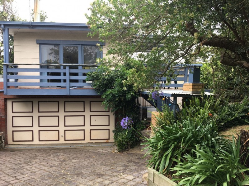 14 Banksia Ave, Sandy Point VIC 3959