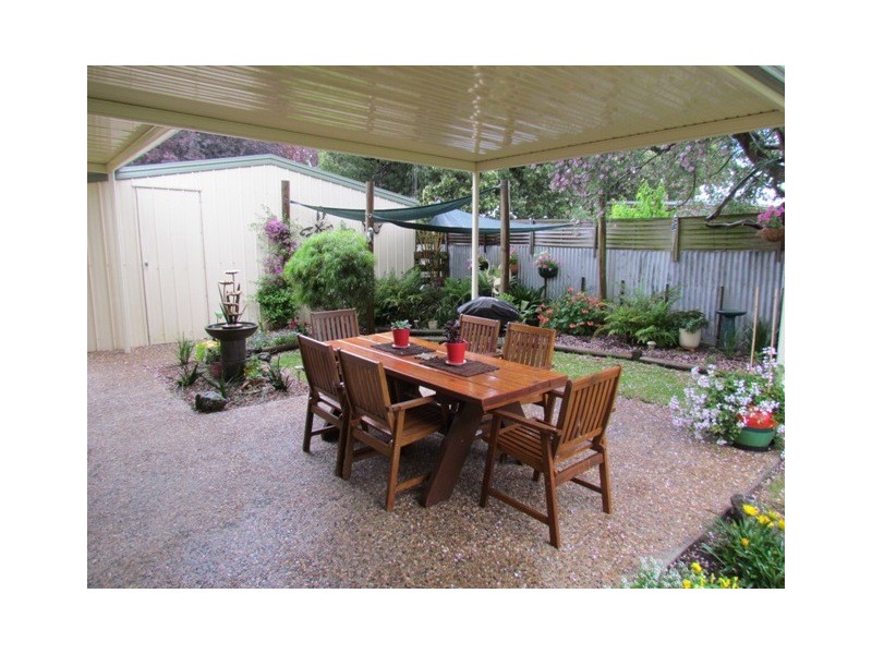 6 Pedder Street, Darnum VIC 3822