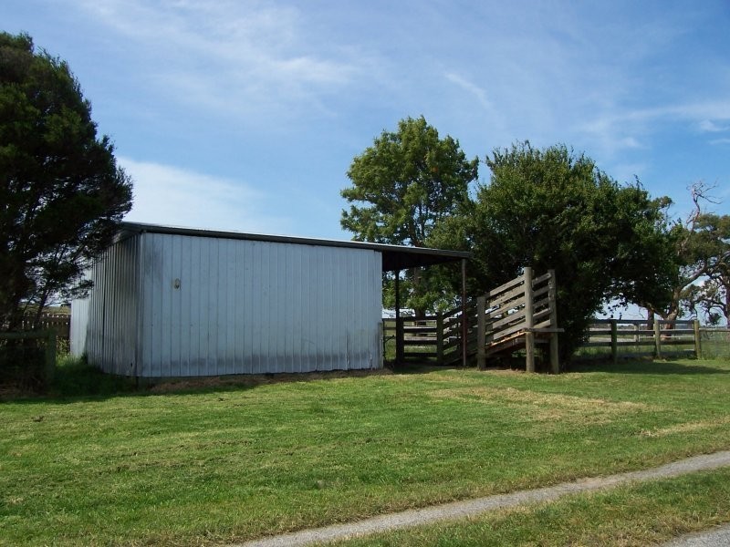 75 Pound Creek Road, Inverloch VIC 3996