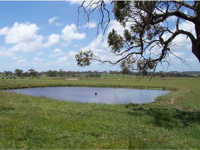 75 Pound Creek Road, Inverloch VIC 3996