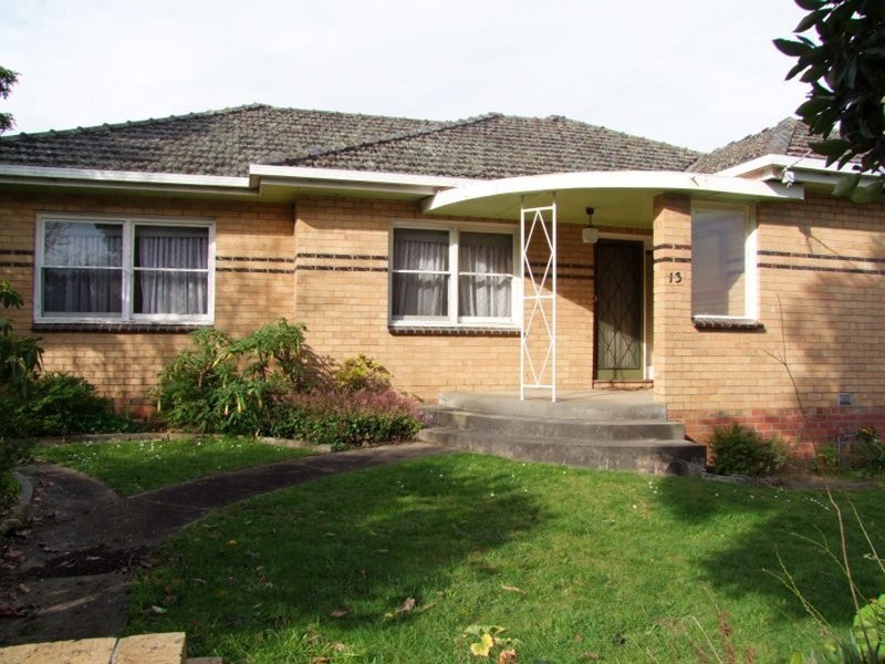 13 Bruce Street, Leongatha VIC 3953