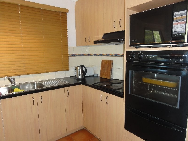 13 Acacia St, Sandy Point VIC 3959