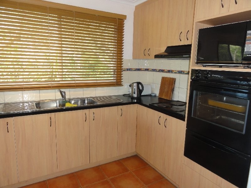 13 Acacia St, Sandy Point VIC 3959