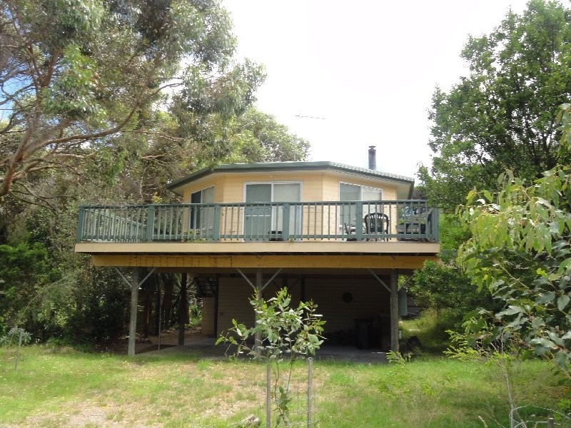 13 Acacia St, Sandy Point VIC 3959