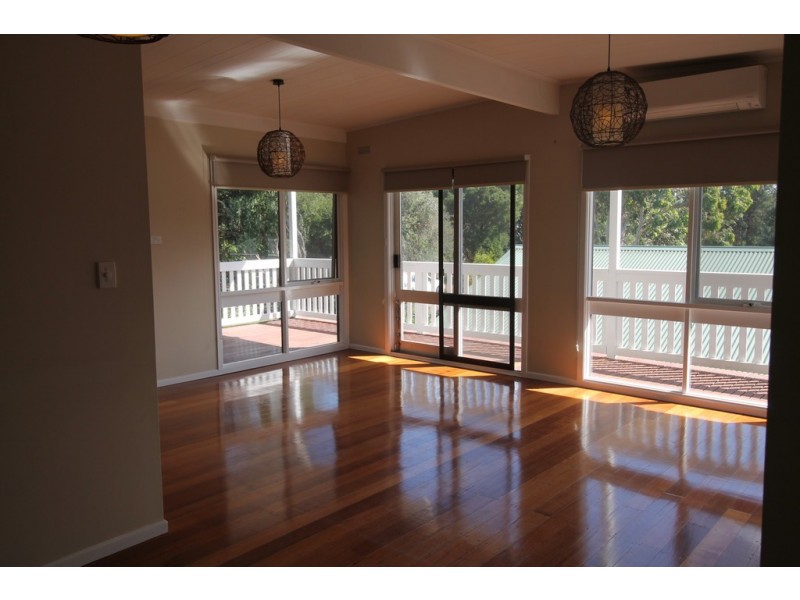 2 Box Avenue, Sandy Point VIC 3959