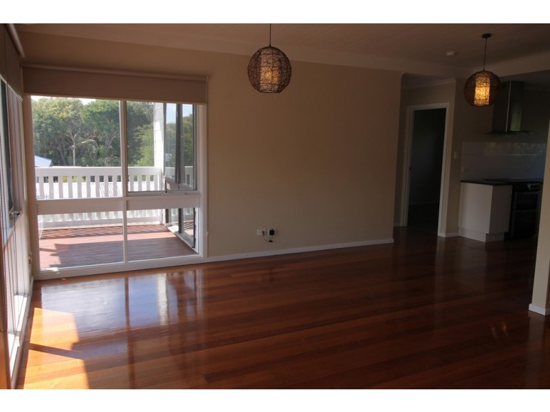 2 Box Avenue, Sandy Point VIC 3959