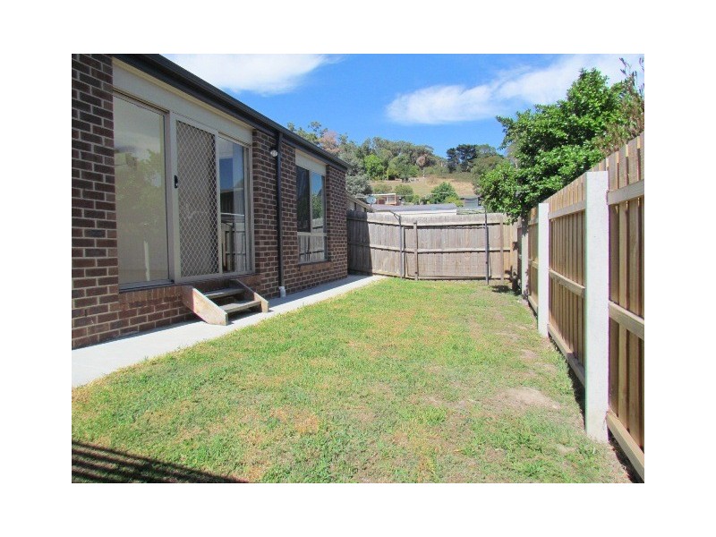 1/25 Fernlea Close, Trafalgar VIC 3824