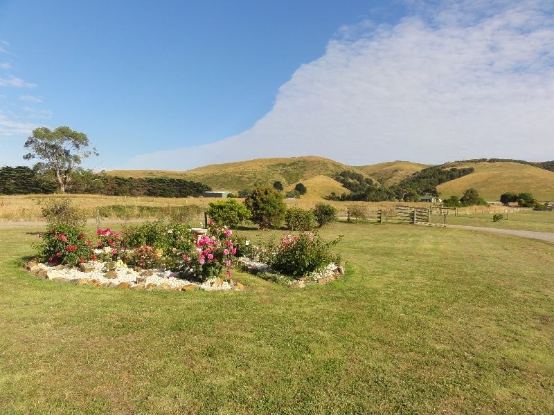 60 McKanes Rd, Welshpool VIC 3966