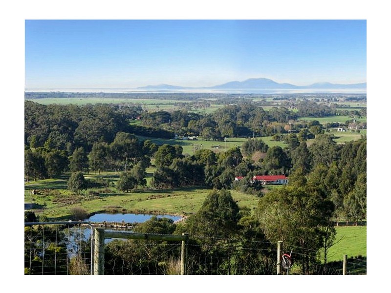 50 Hobson Rd, Foster VIC 3960