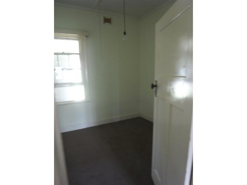 Unit 1/1 Landsborough Street, Warragul VIC 3820