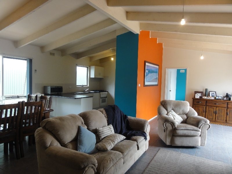 35 Ennisvale Avenue, Sandy Point VIC 3959