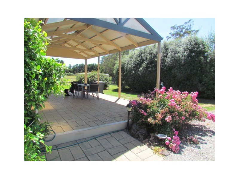 300 Jacksons Track, Labertouche VIC 3816