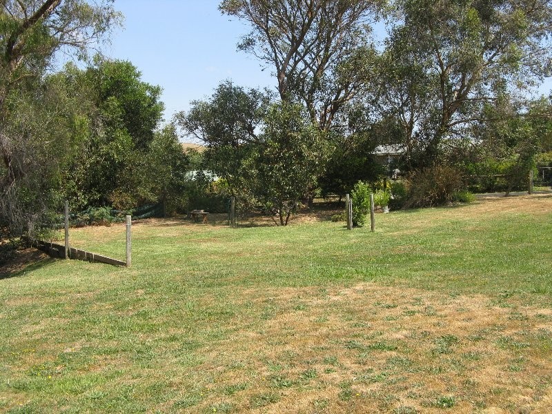 23 Jay Rd, Foster VIC 3960