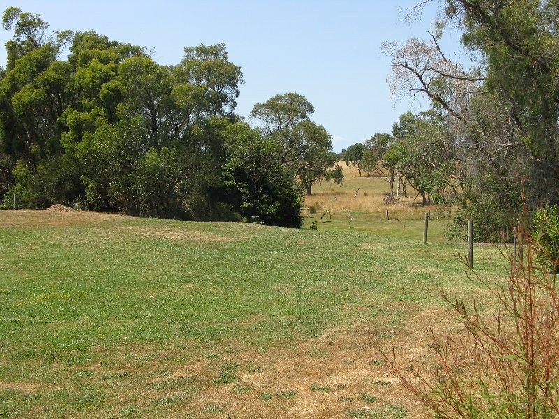 23 Jay Rd, Foster VIC 3960