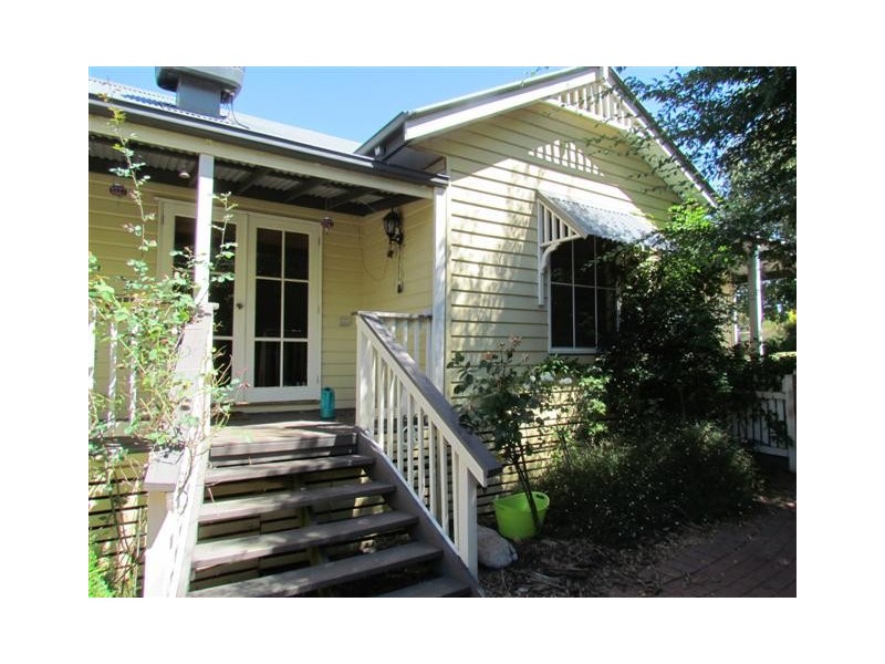 5 Marion Place, Drouin VIC 3818