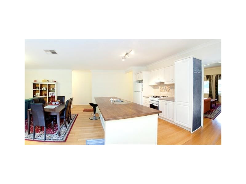 5 Marion Place, Drouin VIC 3818