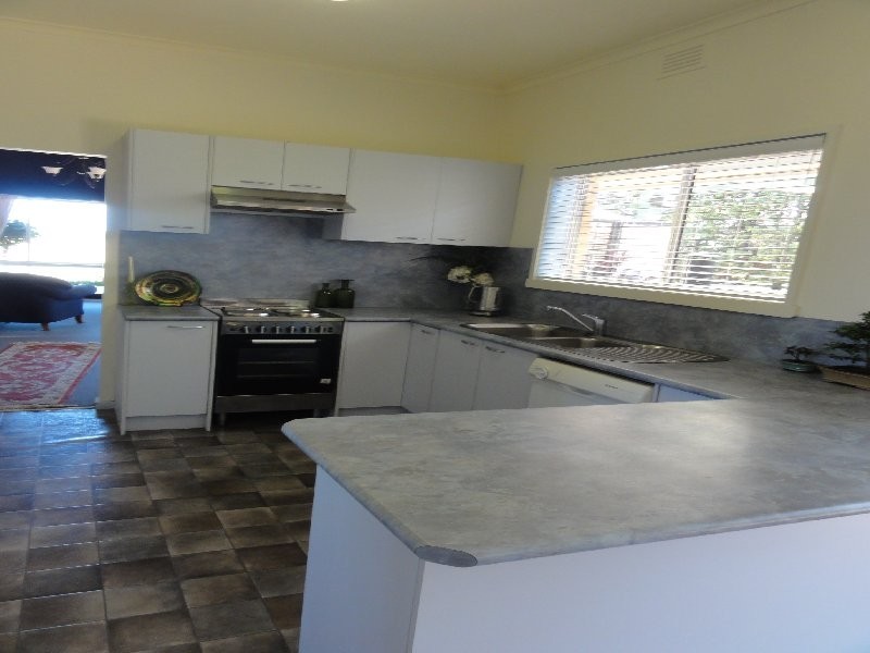 32 Pederson St, Welshpool VIC 3966