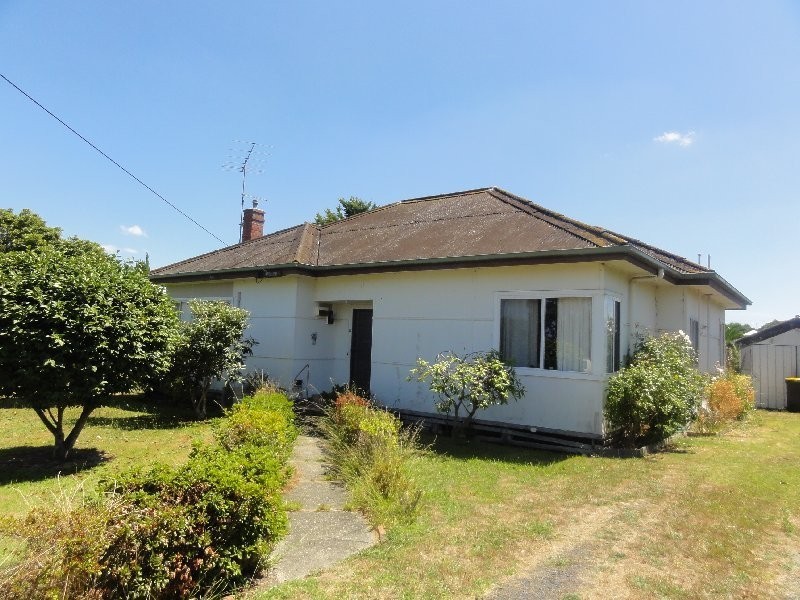 30 Dutton St, Toora VIC 3962