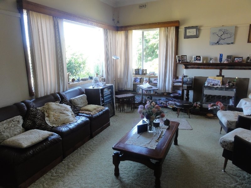 30 Dutton St, Toora VIC 3962