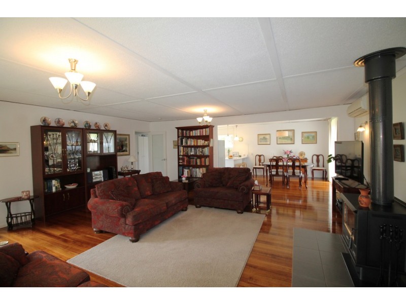 11 Pioneer St, Foster VIC 3960