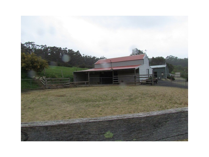 700B McDougal Road, Neerim South VIC 3831