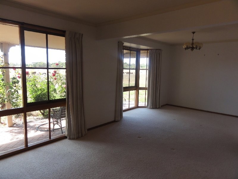 35 Foster Promontory Rd, Foster VIC 3960