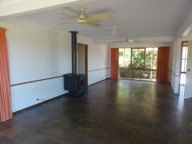 35 Foster Promontory Rd, Foster VIC 3960