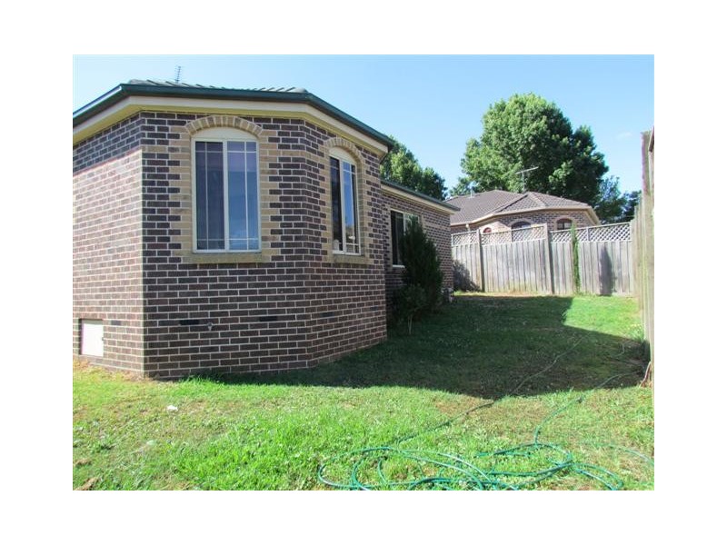 2, 7 Edgerton Street, Warragul VIC 3820