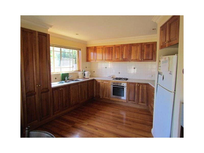 2, 7 Edgerton Street, Warragul VIC 3820