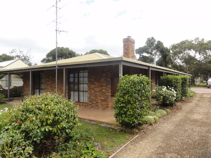 18 Bowen St, Port Franklin VIC 3964