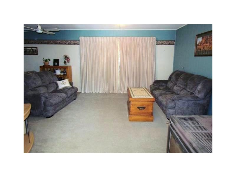 Drouin South VIC 3818