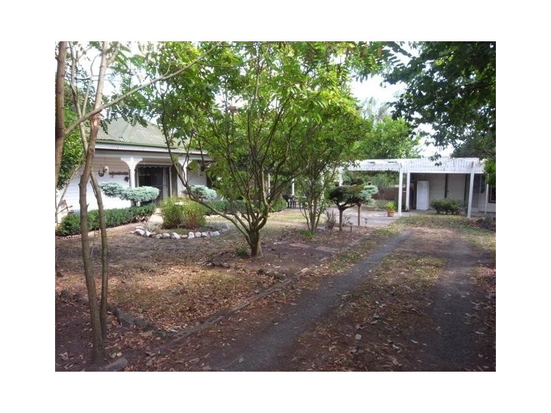 Drouin South VIC 3818