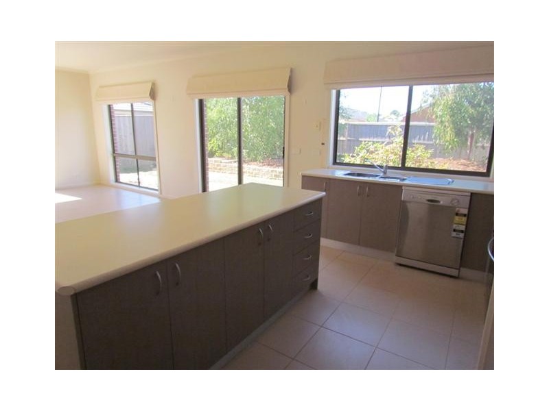 55 Longwarry Road, Drouin VIC 3818