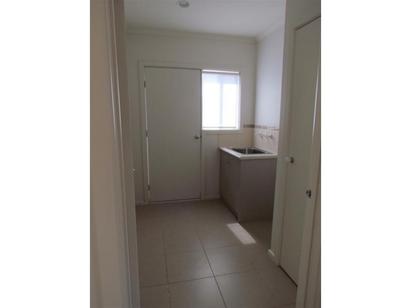 55 Longwarry Road, Drouin VIC 3818