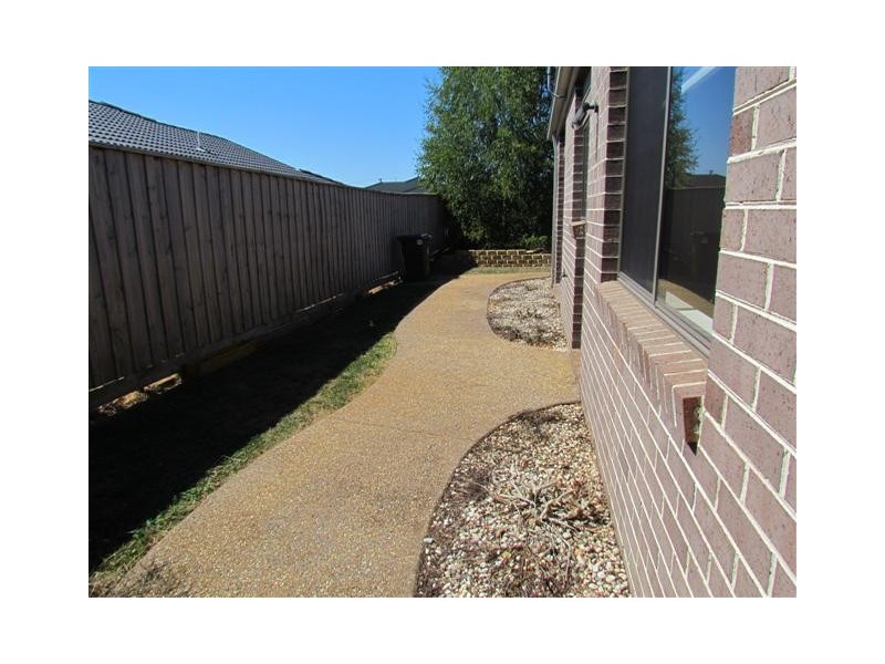 55 Longwarry Road, Drouin VIC 3818