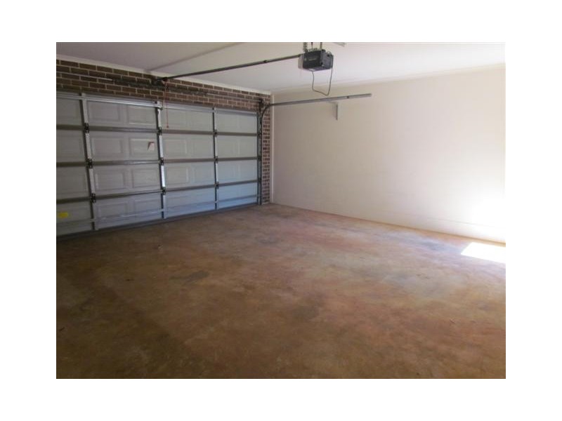 55 Longwarry Road, Drouin VIC 3818