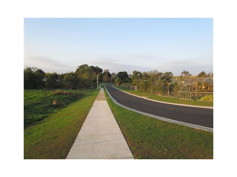 Lot 2 + 8 Web Court, Warragul VIC 3820