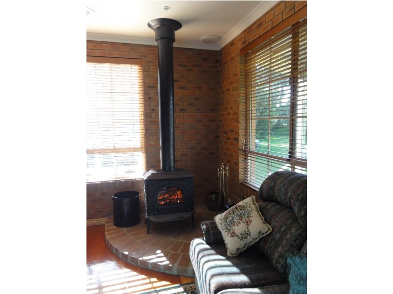 20 Bucklands Rd, Toora VIC 3962